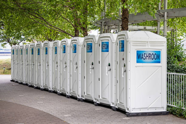 Best Portable toilet rental cost  in Crestwood, MO